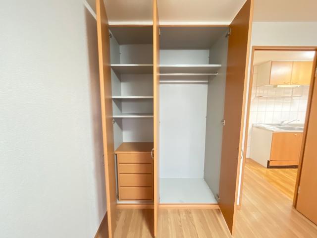 グリーン　アース 部屋画像