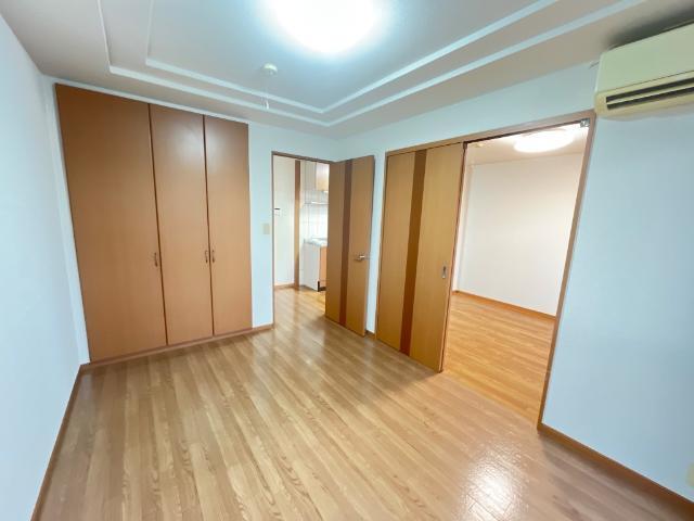 グリーン　アース 部屋画像