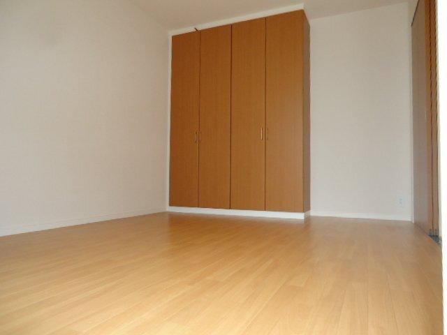 ブルー　スカイ 部屋画像