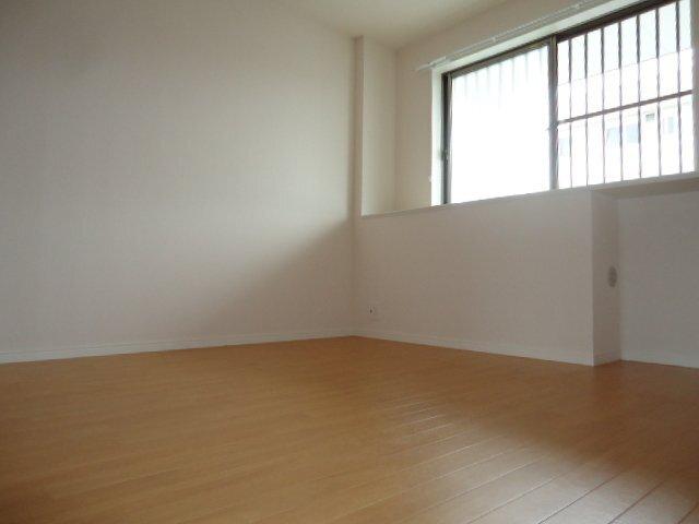 ブルー　スカイ 部屋画像