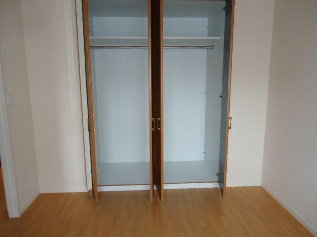 ブルー　スカイ 部屋画像