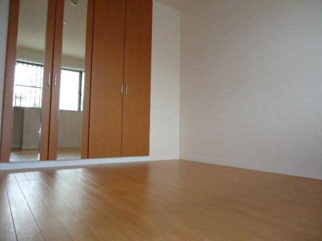 ブルー　スカイ 部屋画像