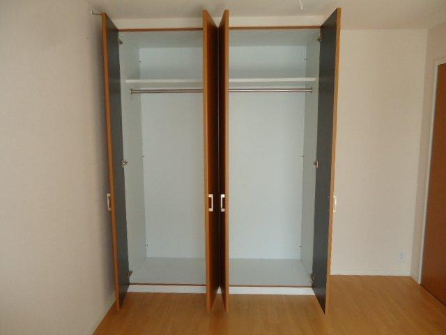 ブルー　スカイ 部屋画像