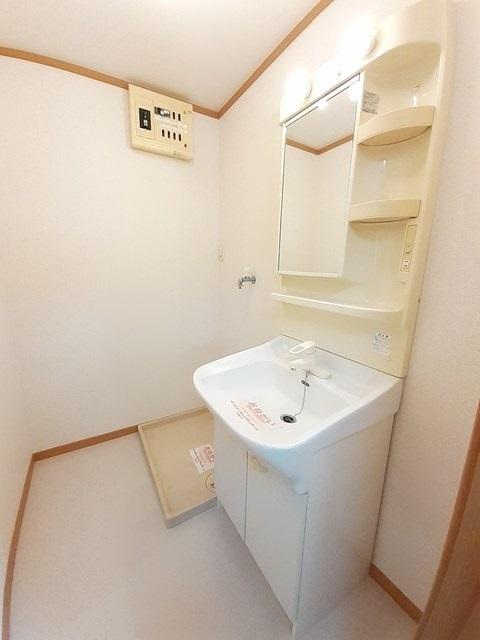 ソレイユＢ（101） 洗面