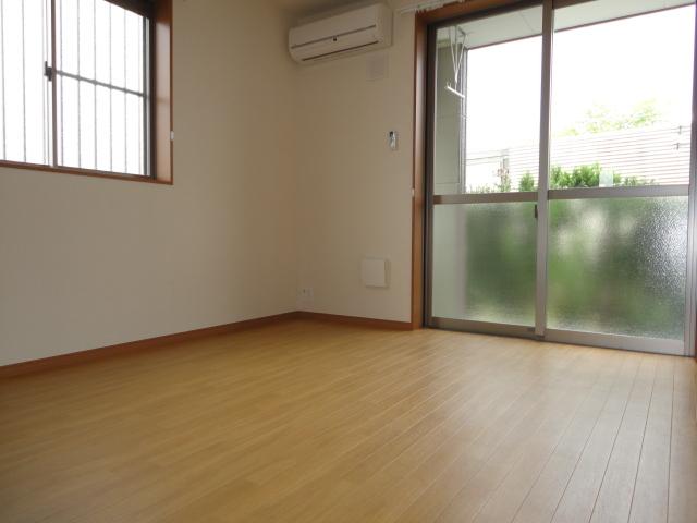 ロココモダン 部屋画像