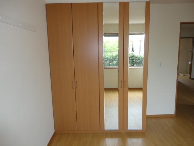 ロココモダン 部屋画像
