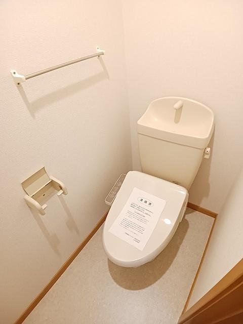 ソレイユＢ（102） トイレ