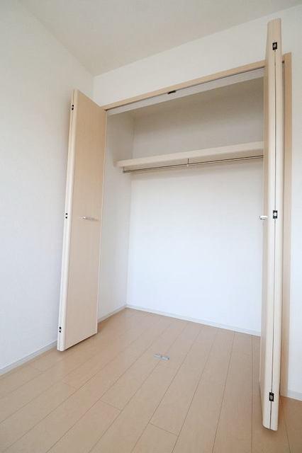 ルミナス坂ノ市　Ⅰ（101） 収納