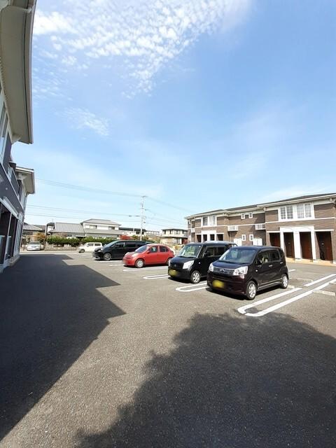 オレンジハイツⅠ（103） 駐車場