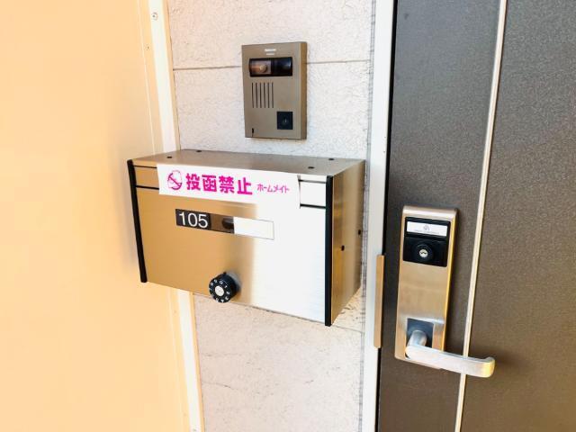リバー　ビュー 玄関