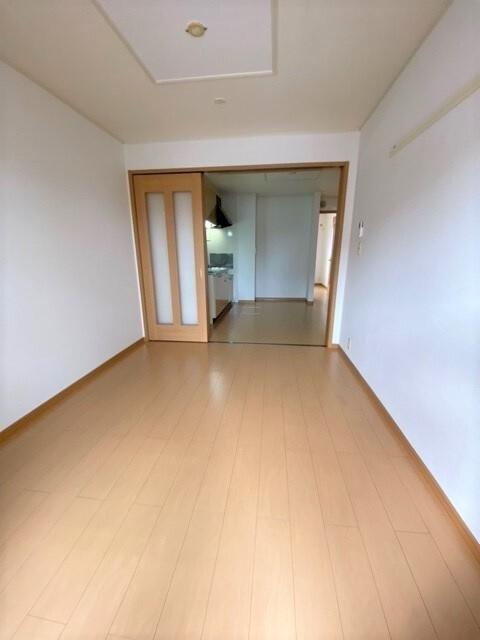 ビサイドアヴェニュ−Ｂ（103） 室内