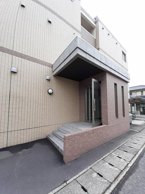 ルネスＧ才賀（302） エントランス
