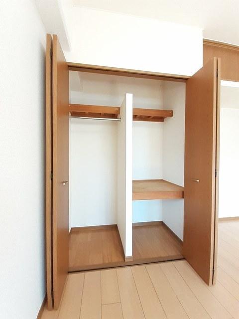 センチュリ−Ｋ・Ｉ（102） 収納