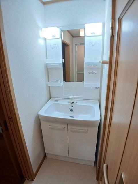 コンフォ−トＳ（102） 洗面