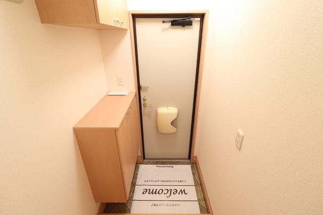 ファミーリェ（205） 部屋画像