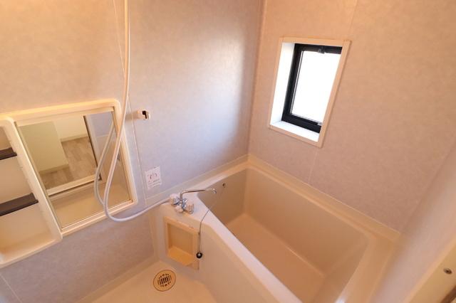 ボヌール羽屋E（202） 部屋画像