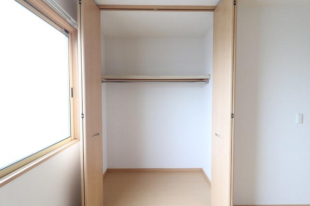 ファミーリェ（102） 部屋画像