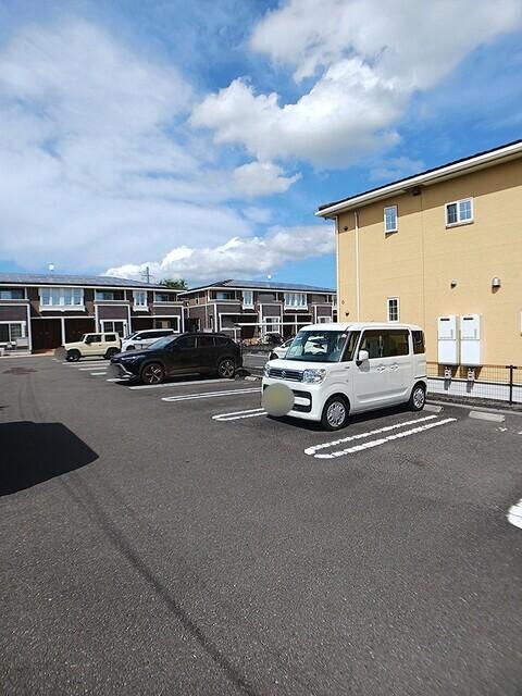 ココ　フィオーレＡ（101） 駐車場