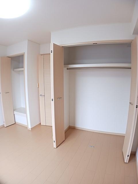 エアリー片島（202） 収納