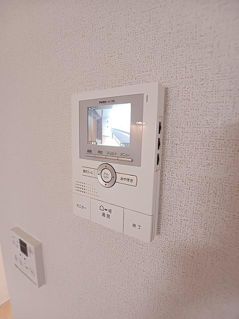 フェアリーⅤ（101） 玄関