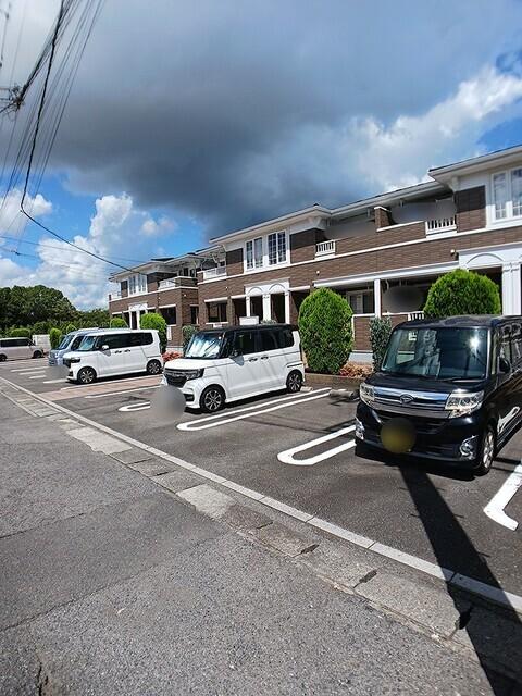 サンリット　Ⅱ（101） 駐車場