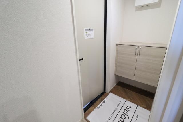 PREMILIFE大在浜EAST（302） 玄関