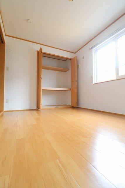ＥＤＥＬＨＥＩＧＨＴＳ　３号館（102） 室内