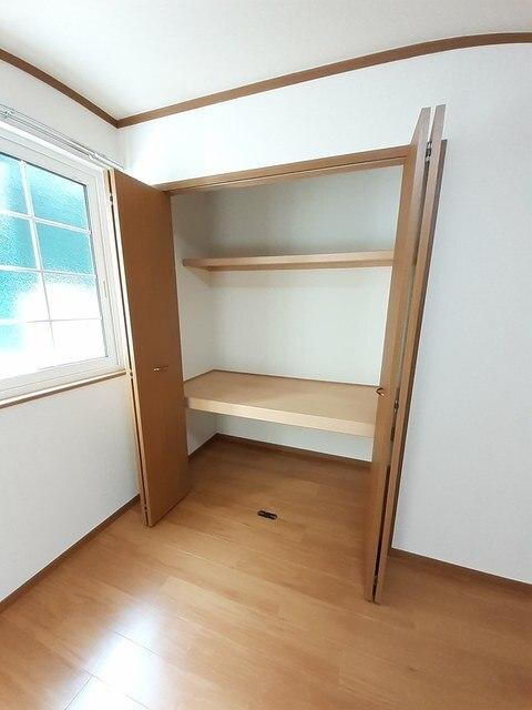 クレストールふじⅡ（103） 収納