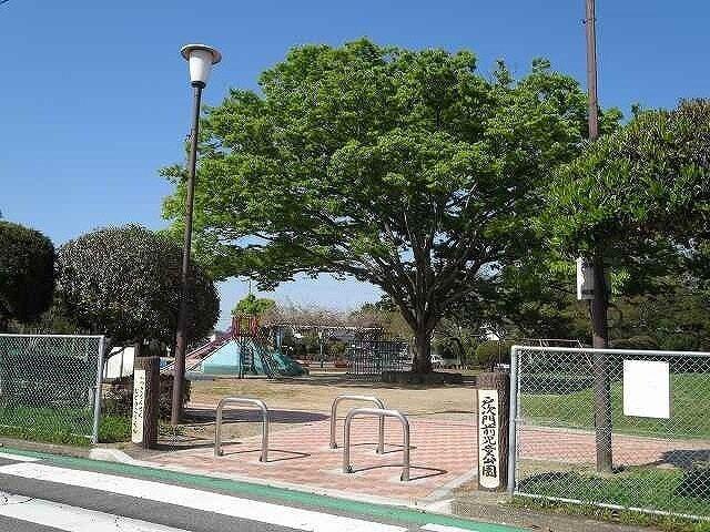 戸次門前児童公園：290m