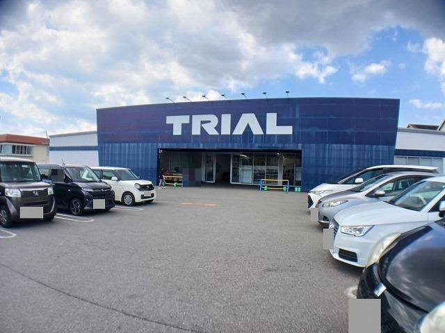 トライアル　敷戸店：1400m