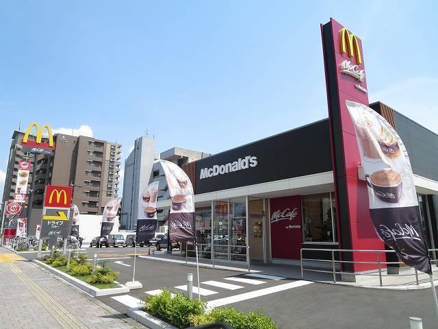 マクドナルド：230m