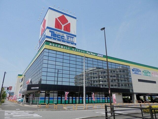 ヤマダ電機：1600m