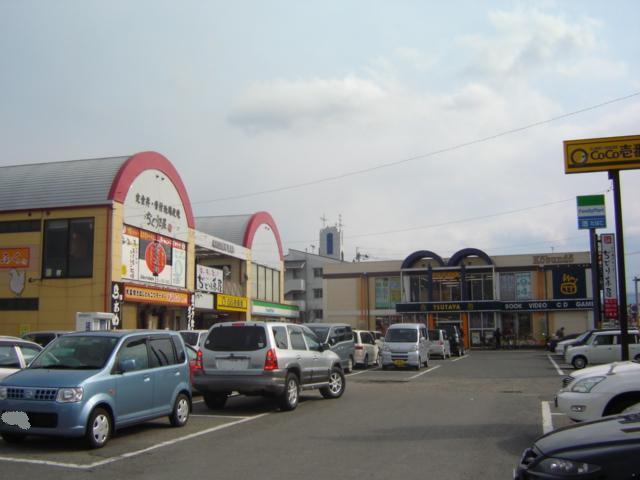TSUTAYA大在店：600m