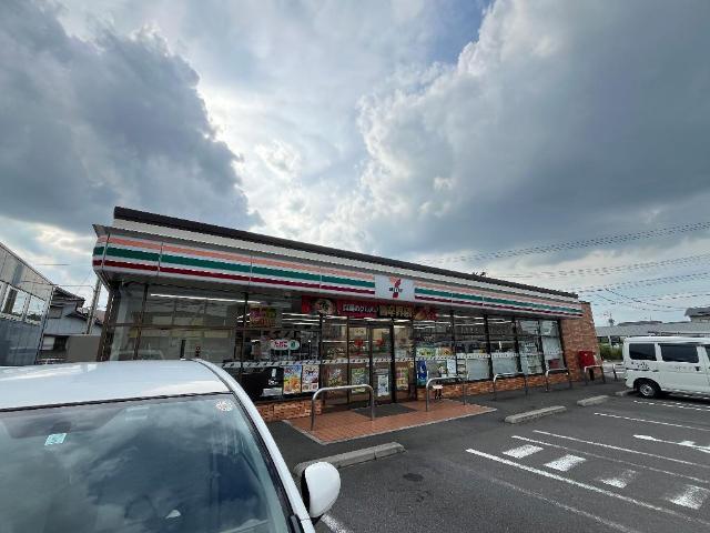 セブンイレブン大分鶴崎工業入り口店：350m