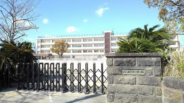 大在小学校：400m