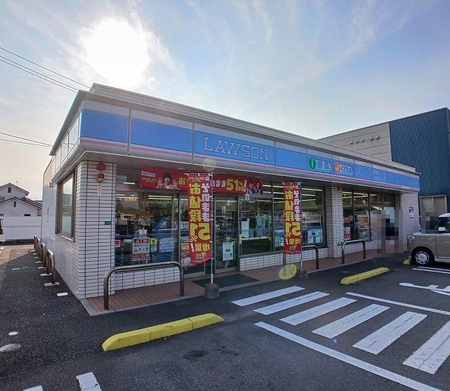 ローソン　中島中央2丁目店：300m