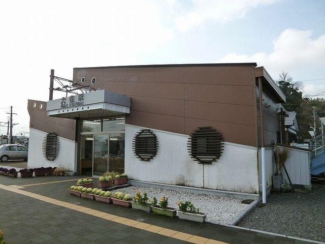 大在駅：1300m