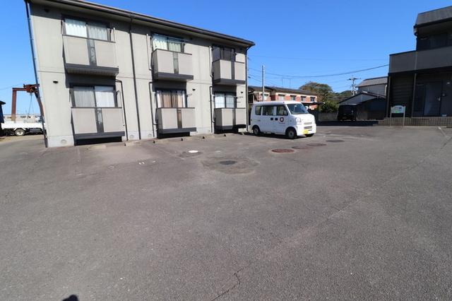 メゾンＳＫ　Ⅱ（202） 駐車場