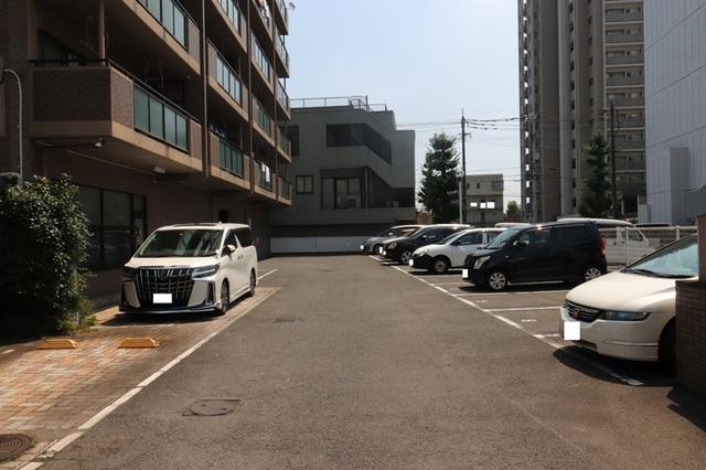 リシェス城崎（301） 駐車場