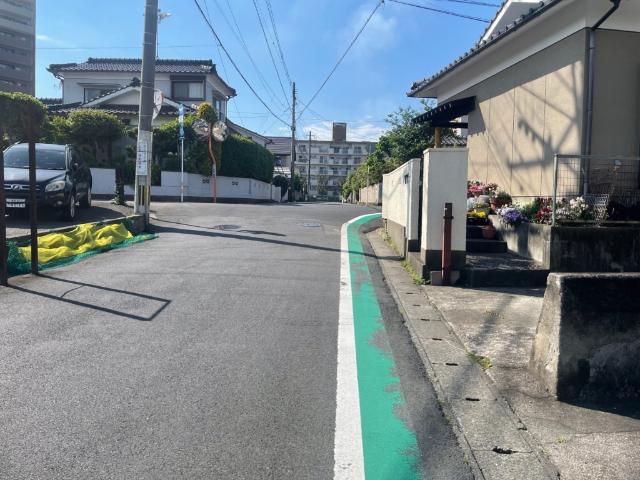 明野北三丁目売土地 前面道路含む現地写真
