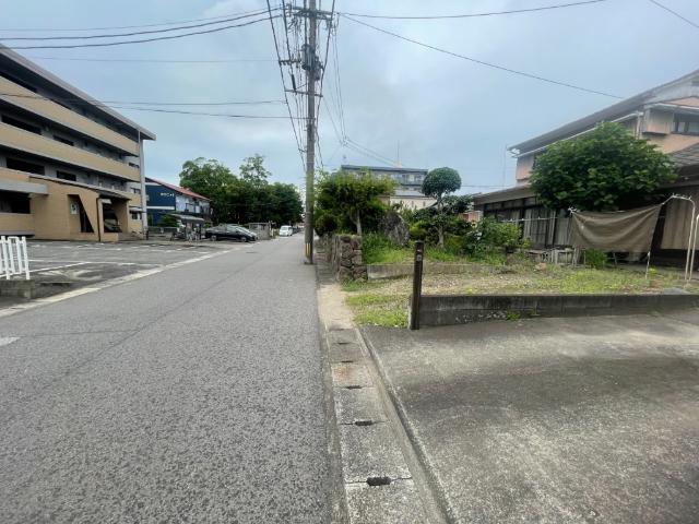 大分市日岡売地 前面道路含む現地写真