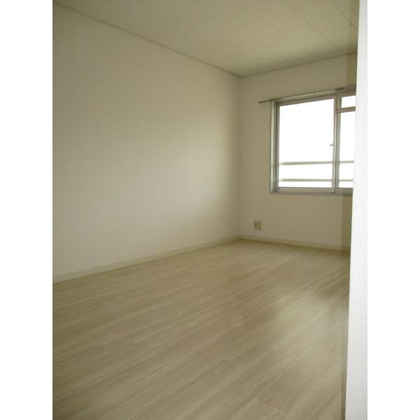 apartment 葛下２丁目