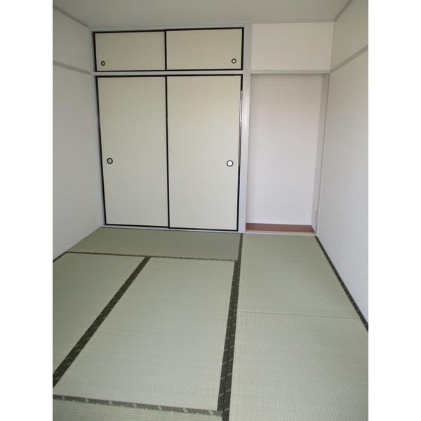 apartment 葛下２丁目