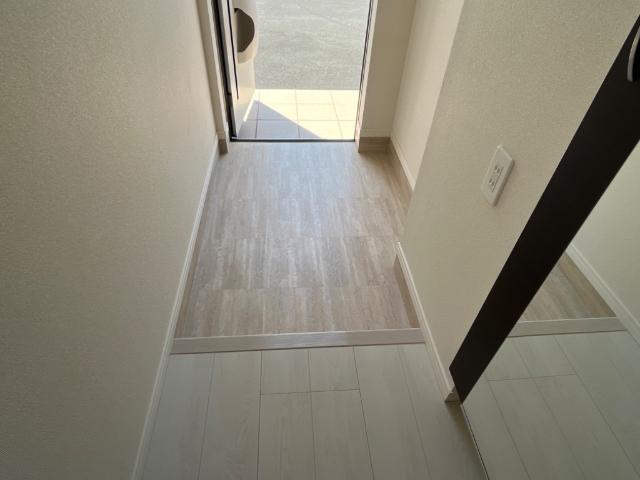 アダージオ 玄関