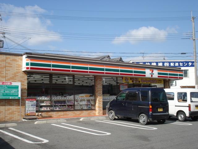 コンビニ：300m