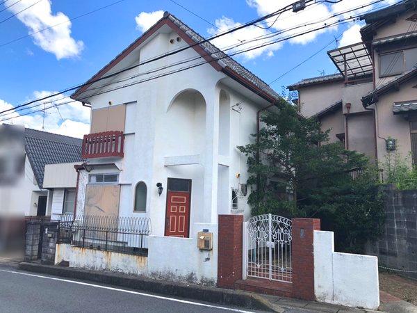 オシャレな外観の建物です！