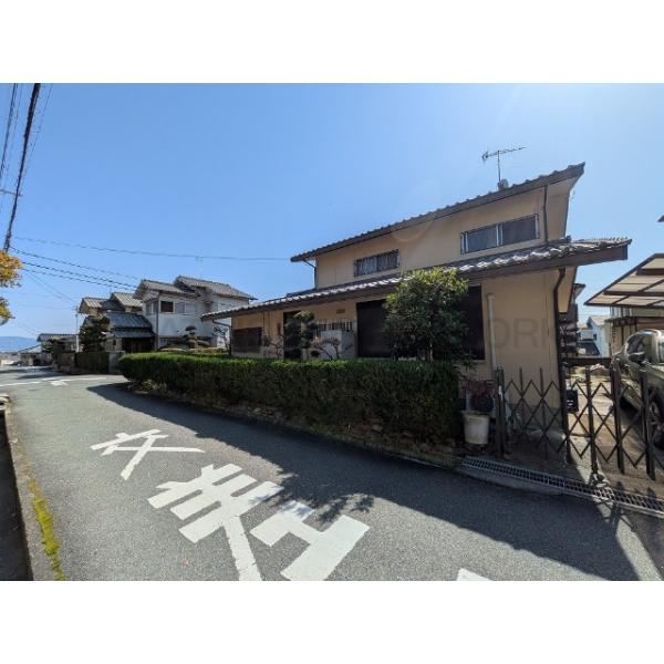 奈良県生駒郡斑鳩町龍田北１丁目