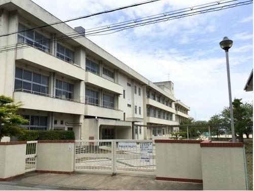 斑鳩町立斑鳩西小学校