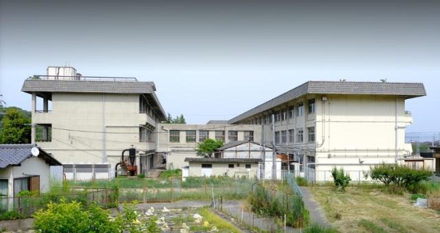 斑鳩町立斑鳩中学校
