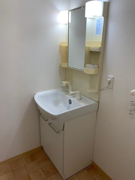 コートサンエー 洗面